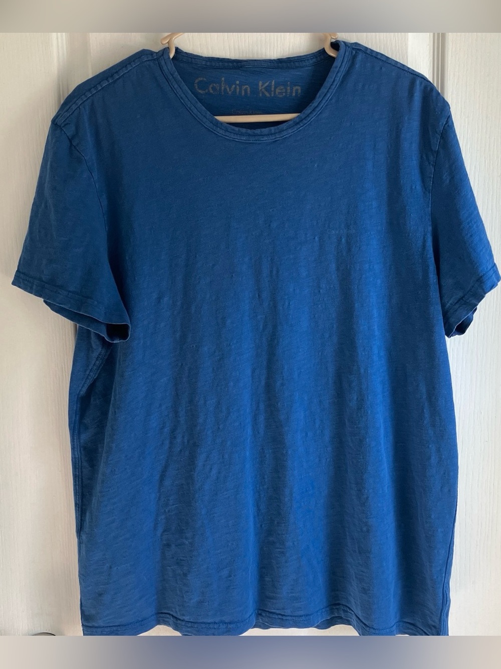 Calvin Klein blue round neck t shirt L